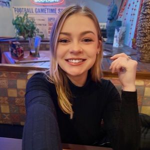 Meet your Posher, Taysia